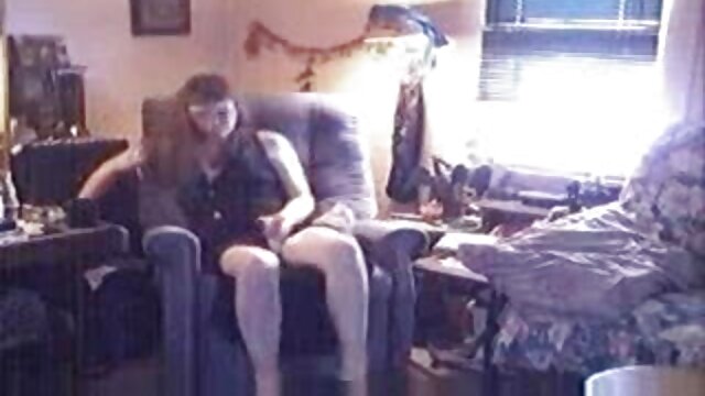 巨乳の体操選手の雌犬で珍しい位置 女性 安心 無料 エロ 動画